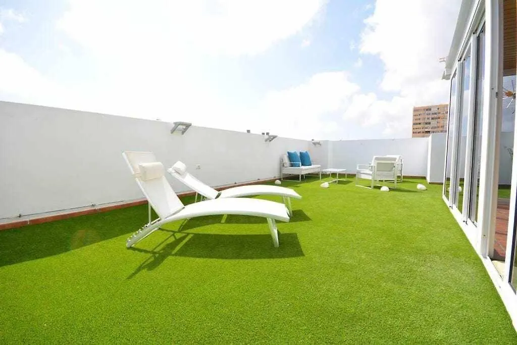 Centrico Atico 2 Dormitorios Gran Solarium Privado contacts